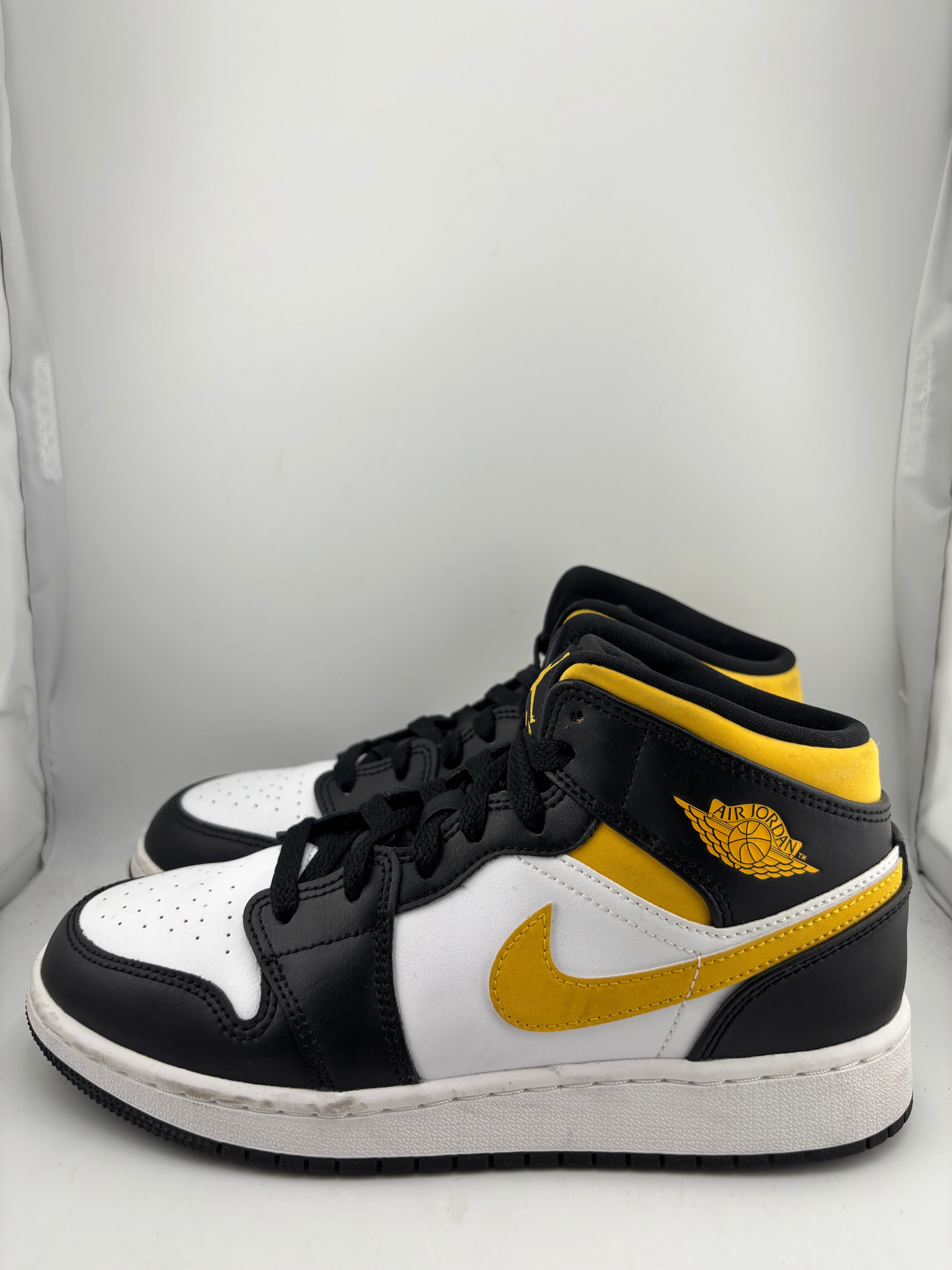 Jordan 1 Mid White Pollen Black (GS) - Joey Sneakers