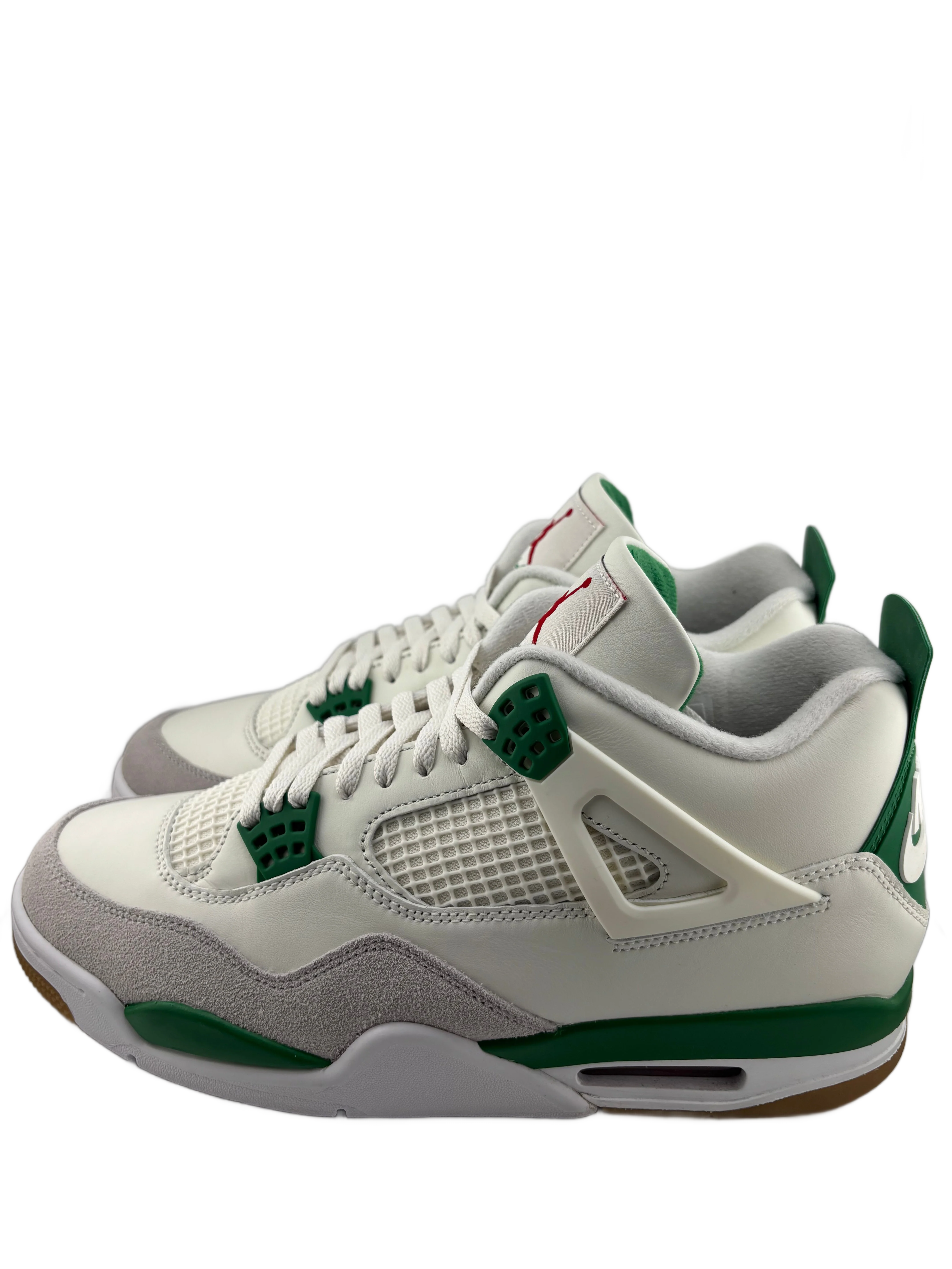 Jordan 4 Retro SB Pine Green - Joey Sneakers