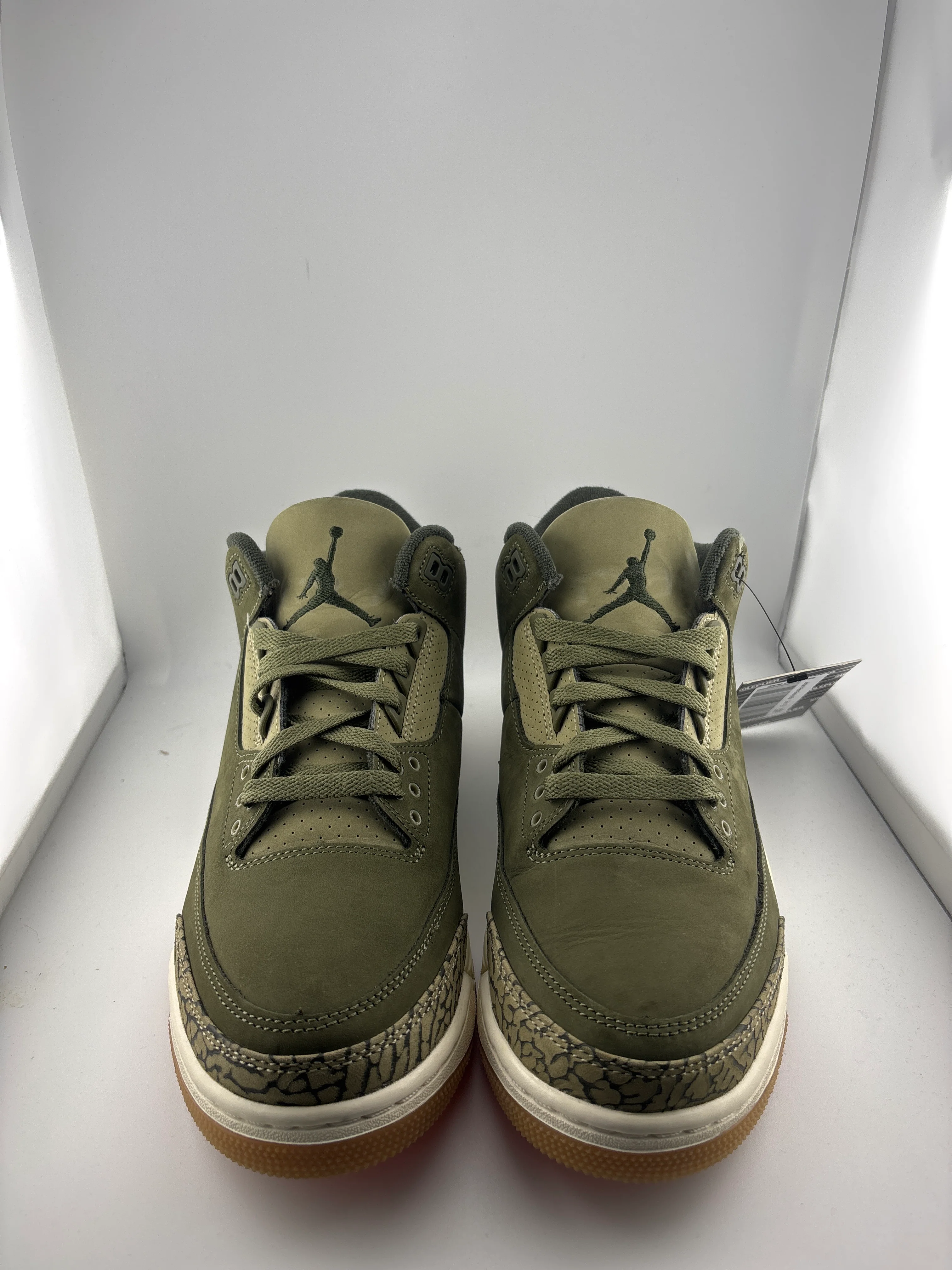 Jordan 3 Retro Family Affair - Joey Sneakers