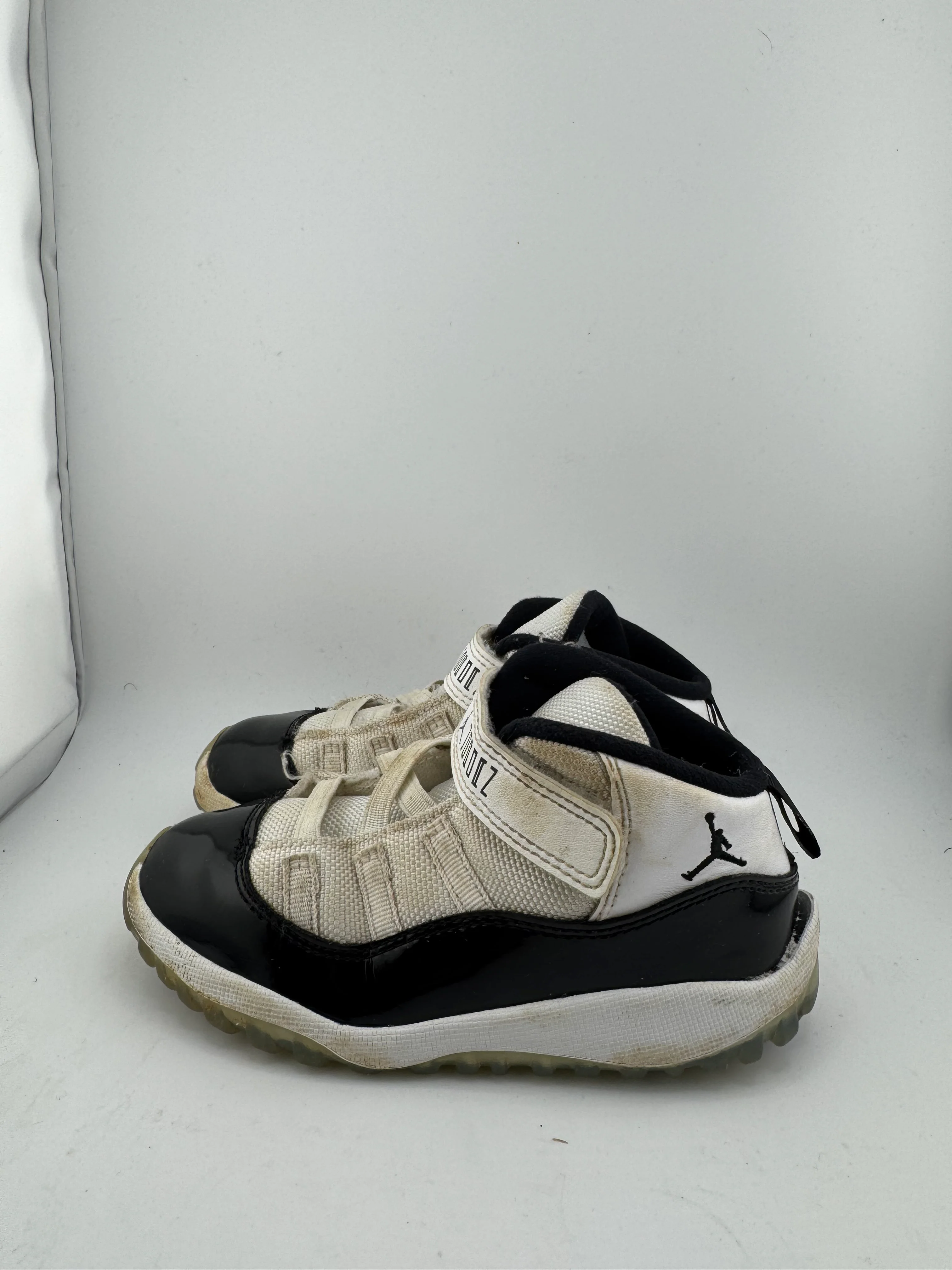 Jordan 11 Retro Concord (2018) (TD) - Joey Sneakers