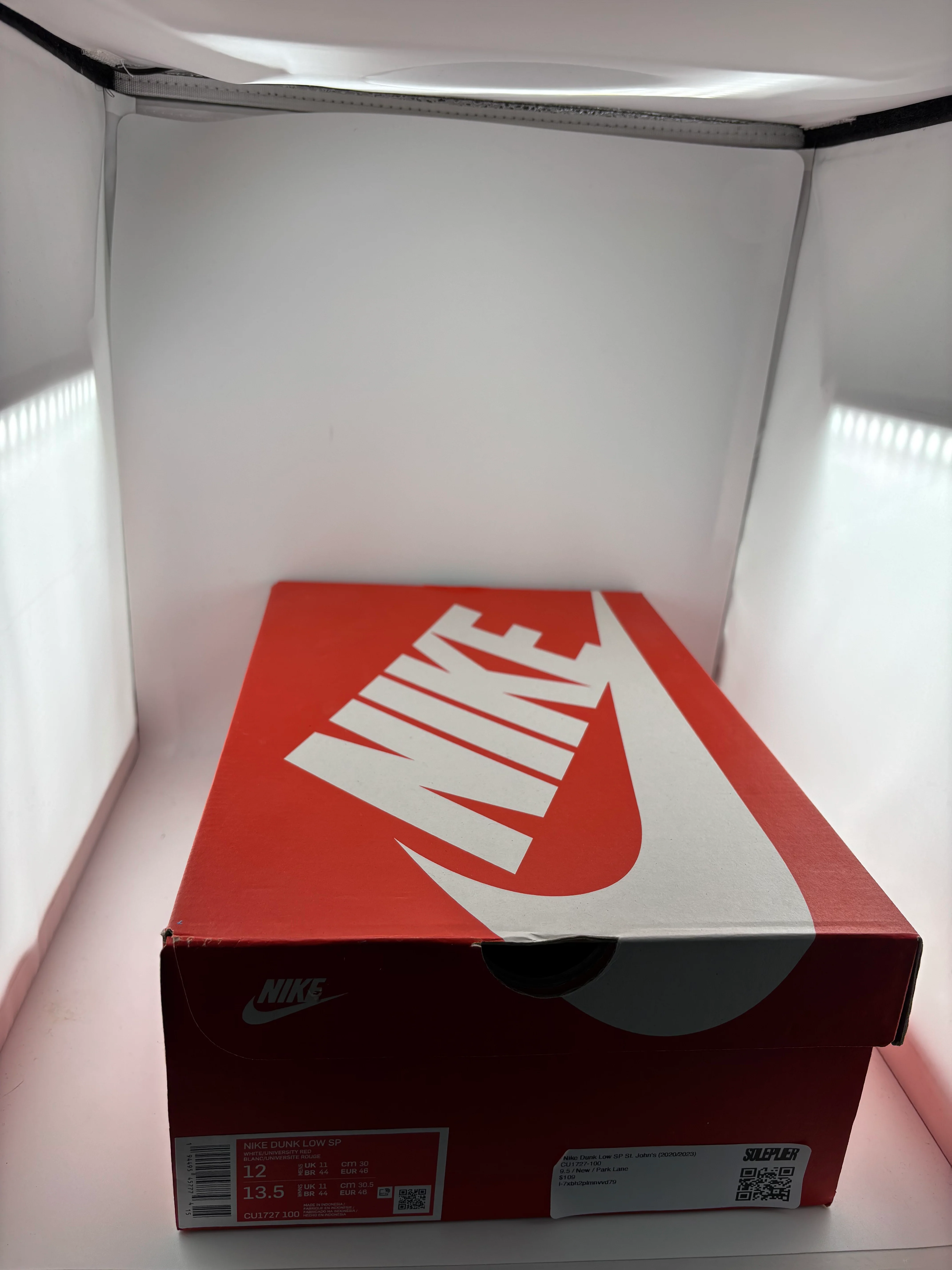 Nike Dunk Low SP St. John's (2020/2023) - Joey Sneakers