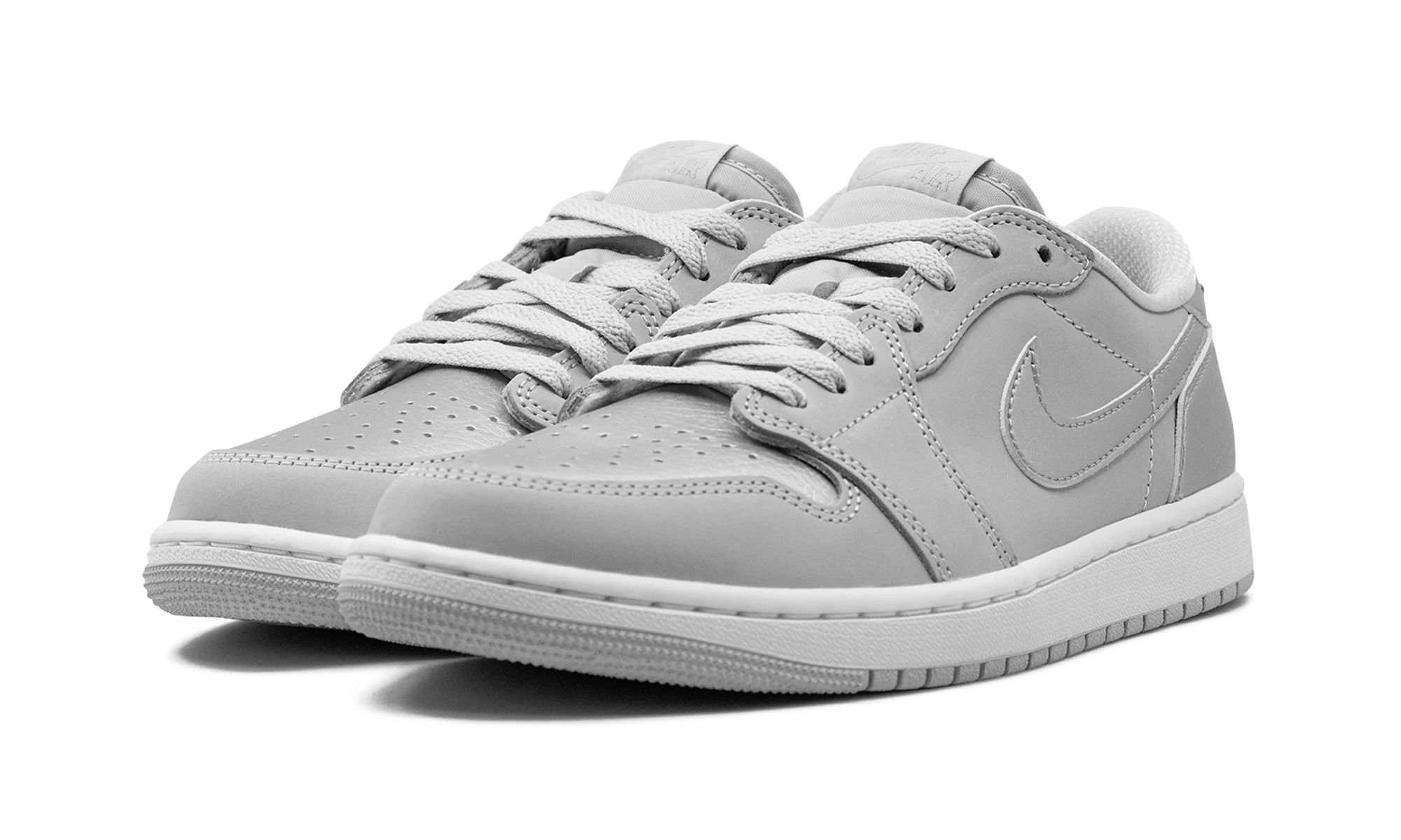 Jordan 1 Low OG Metallic Silver - Joey Sneakers