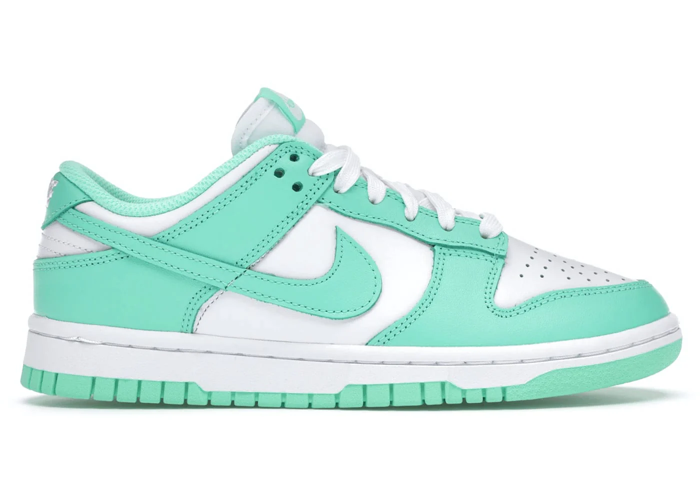 Nike Dunk Low Green Glow (W) - Joey Sneakers