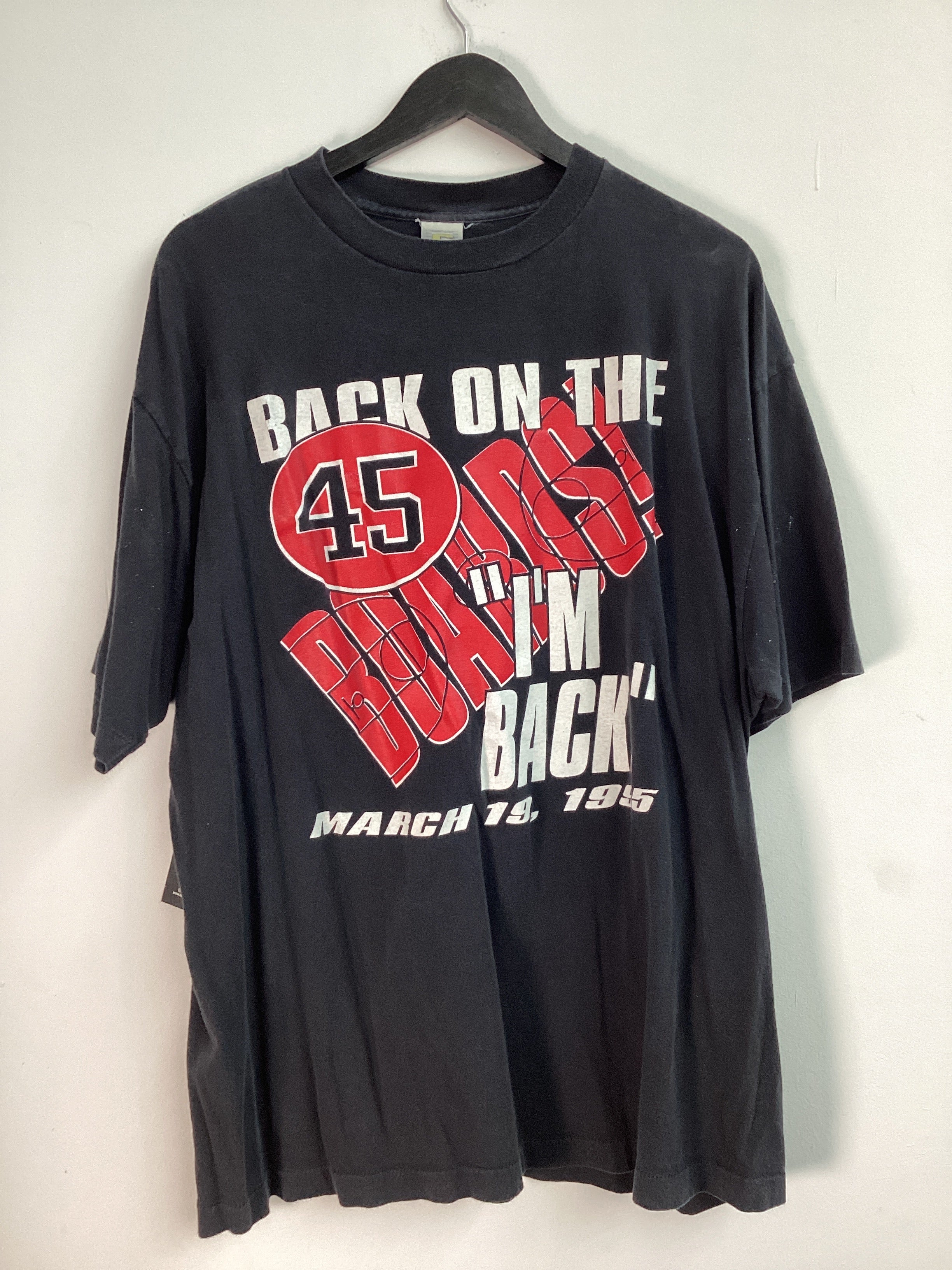 Vintage Bulls I’m Back Tee Black - Joey Sneakers